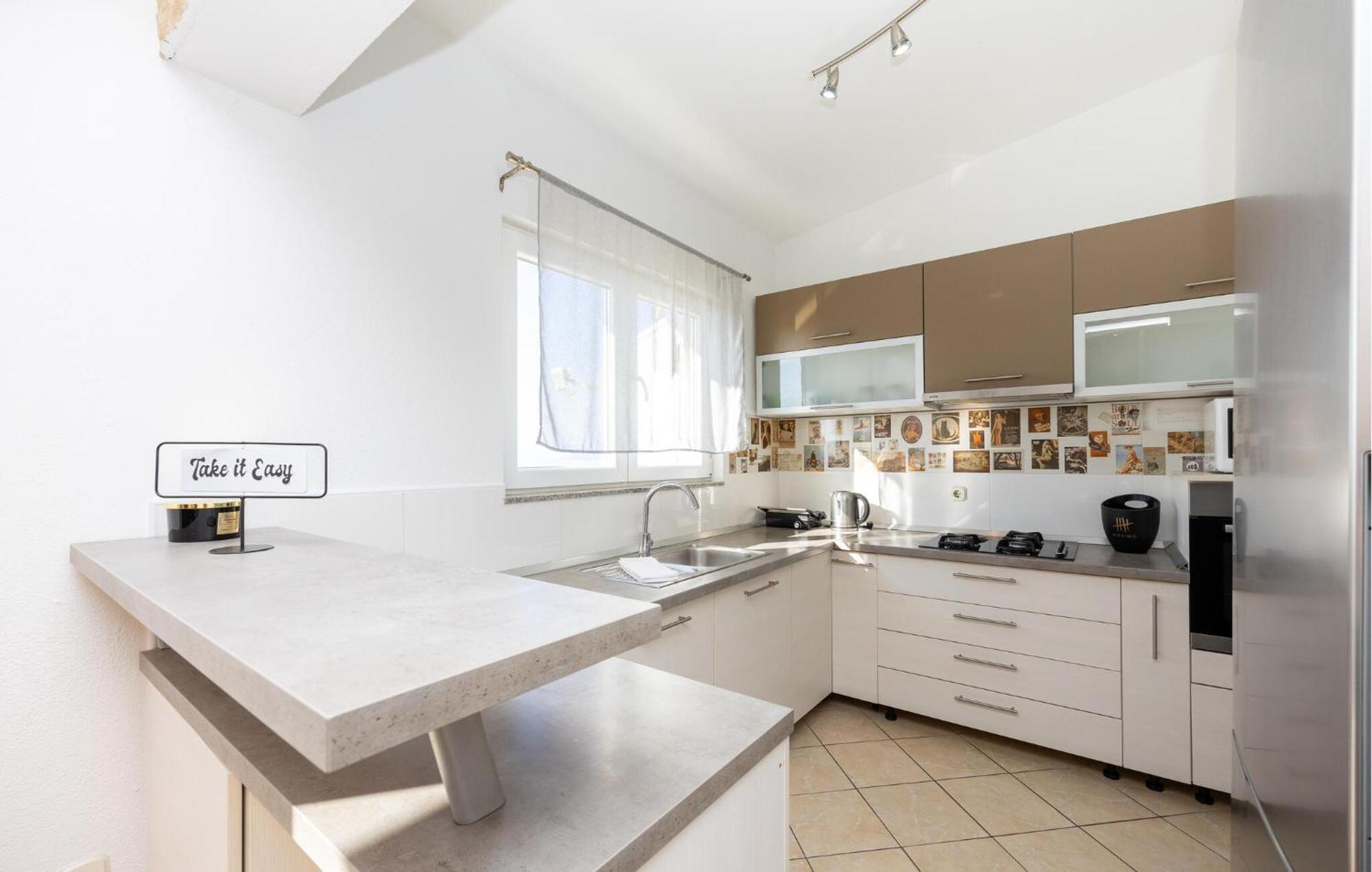 Stunning Apartment In Μακάρσκα Εξωτερικό φωτογραφία